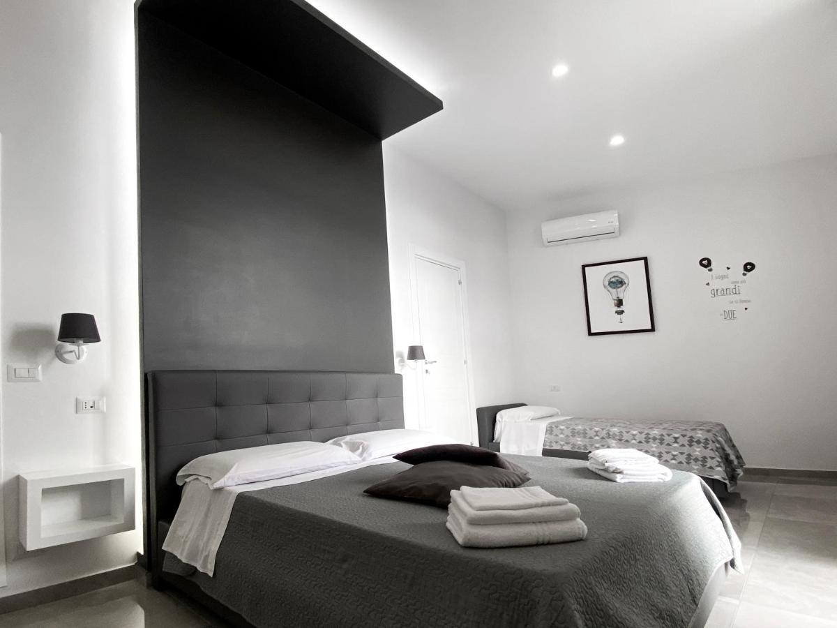 Bed and breakfast Aurora Luxury Nápoles